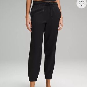 Lululemon Crop Joggers